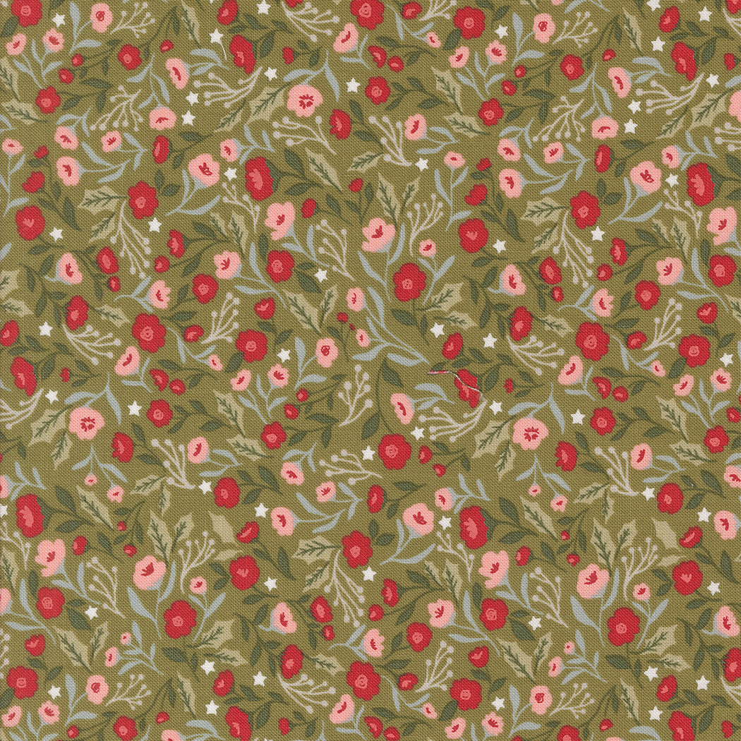 Berry & Pine Christmas Posies Pine M524112 by Lella Boutique for Moda Fabrics (Sold in 25cm increments)