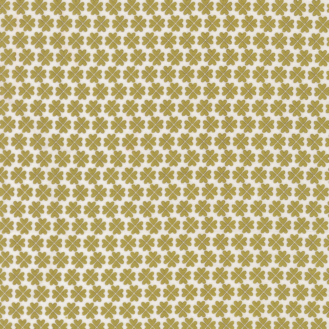 Lucky Feeling Lucky Grass M5570316 by Sweetwater for Moda Fabrics (sold in 25cm increments)