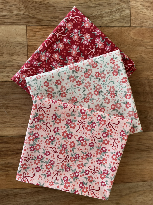 Afternoon Tea Small Florals Fat Quarter Bundle by Beverly McCullough for Riley Blake Designs