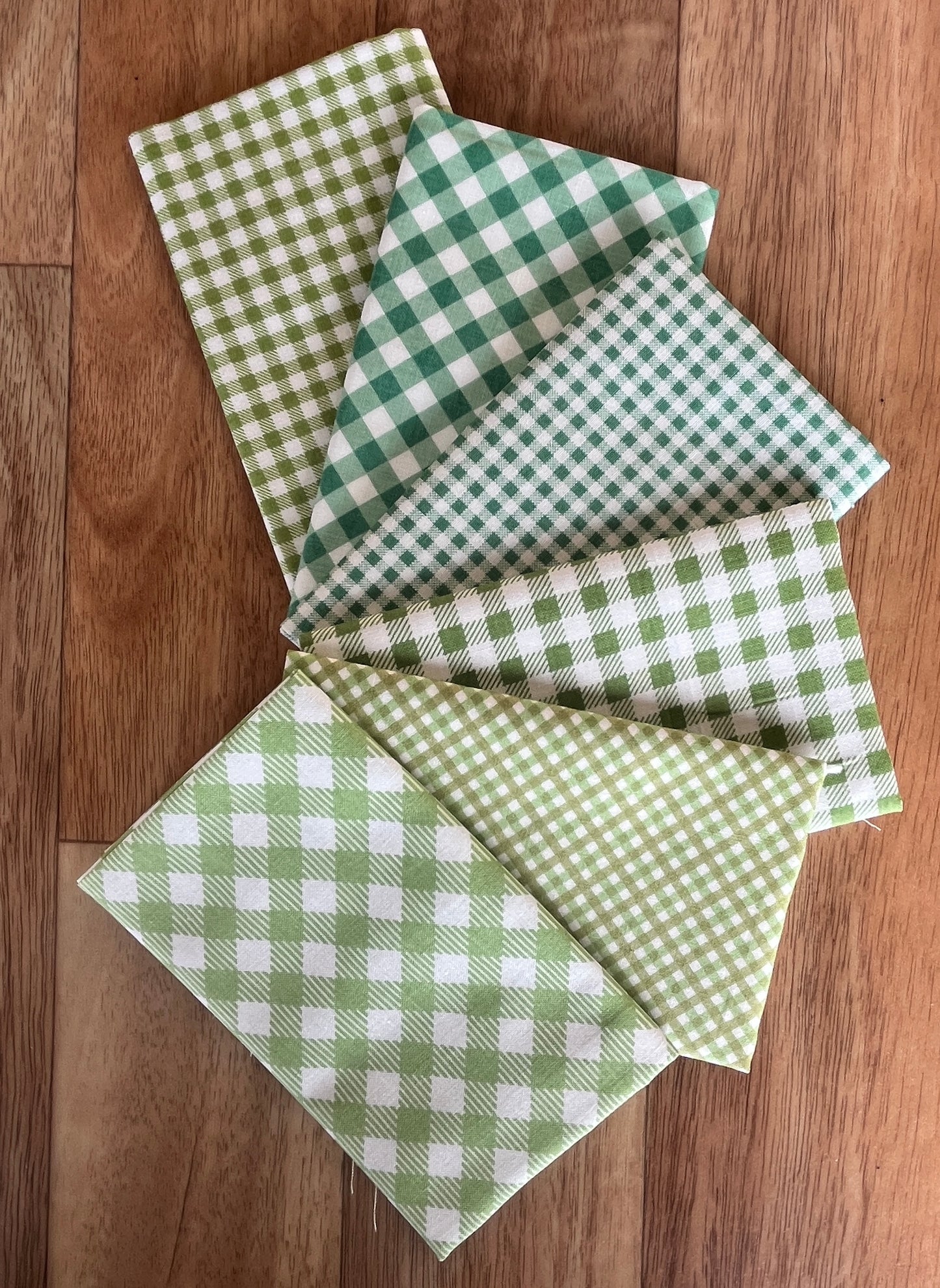 Bee Ginghams Greens Fat Eighth Bundle Lori Holt for Riley Blake Design