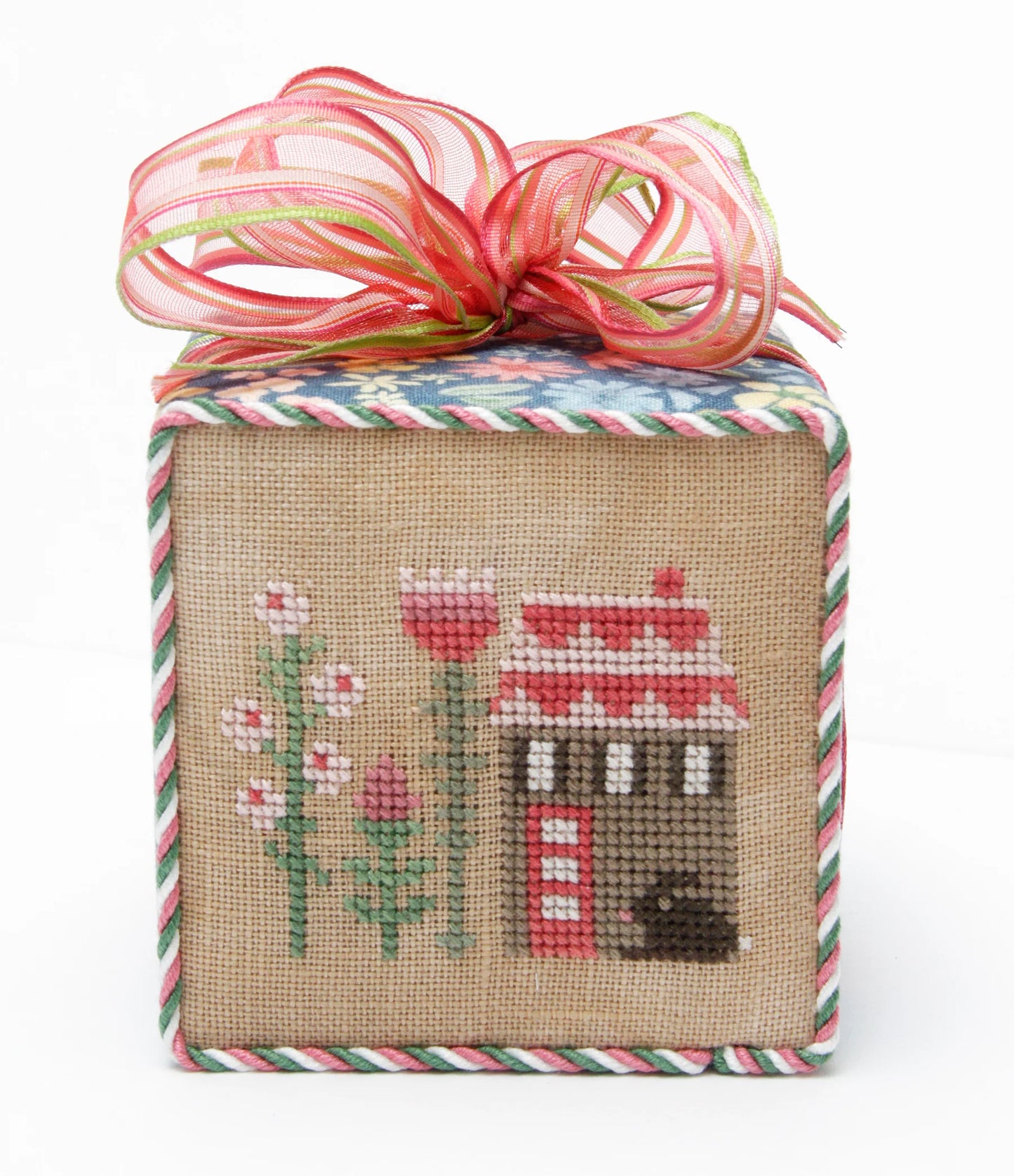 Blooming Frill Cross Stitch Pattern Heart in Hand