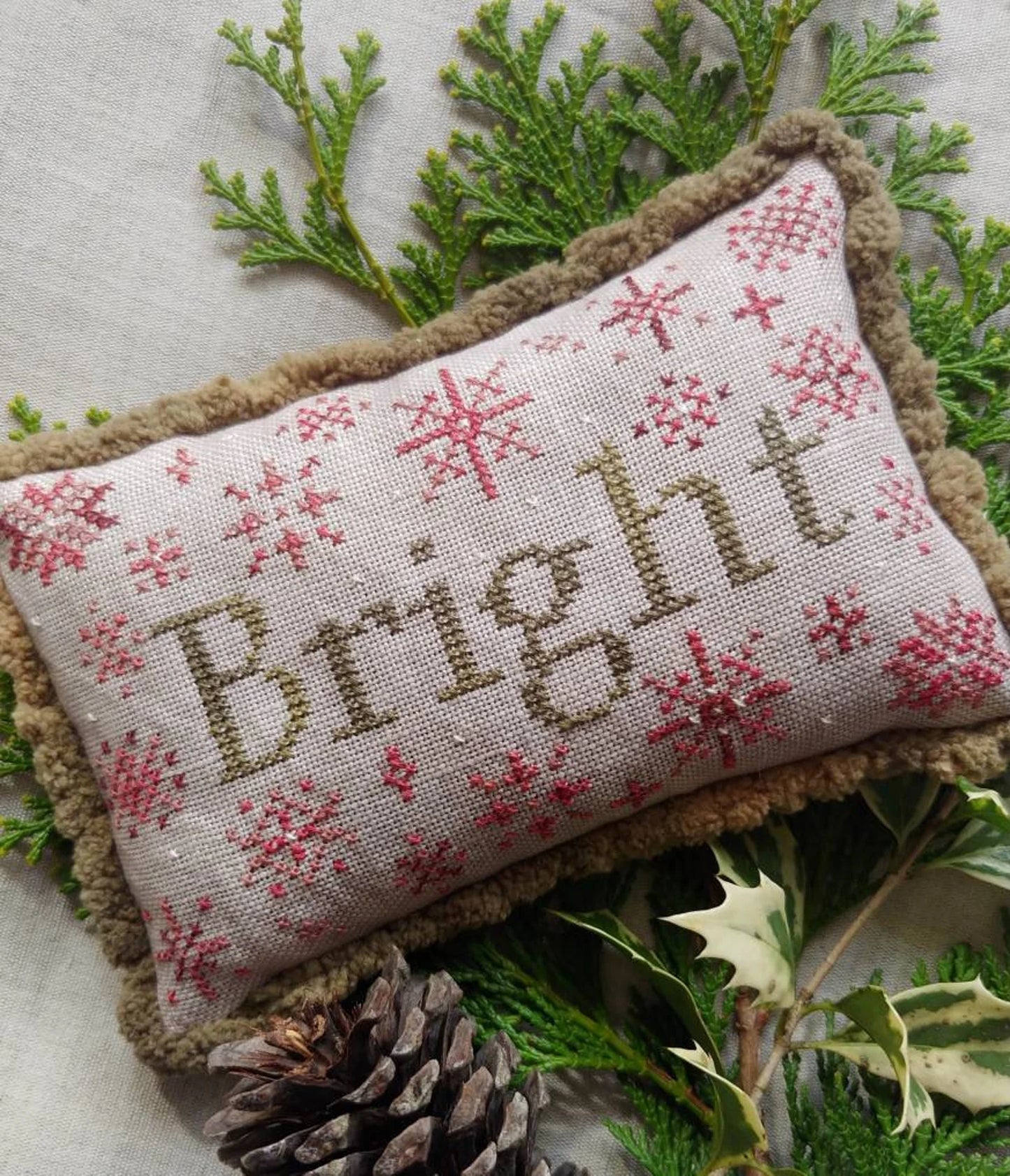 Be Bright (DMC) Cross Stitch Kit Mojo Stitches