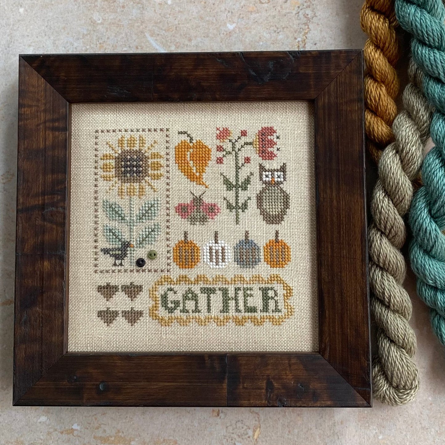 Doodles: Autumn Cross Stitch Pattern Heart in Hand