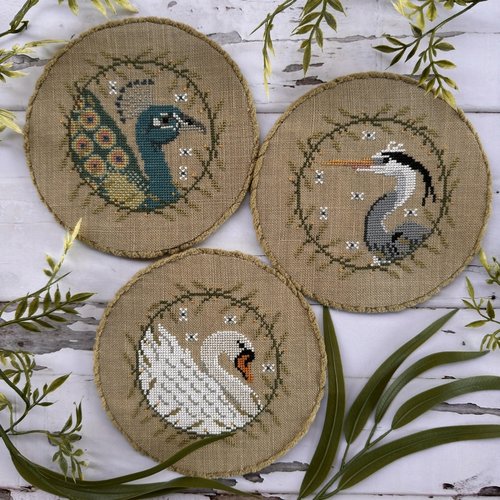 Elegant Birds Trio Cross Stitch Pattern by Puntini Puntini