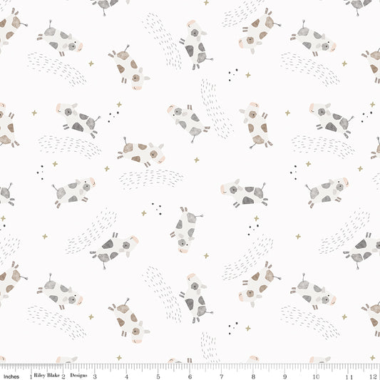 Till The Cows Come Home Cows Cloud Flannel by RBD Designers for Riley Blake Designs (sold in 25cm increments)