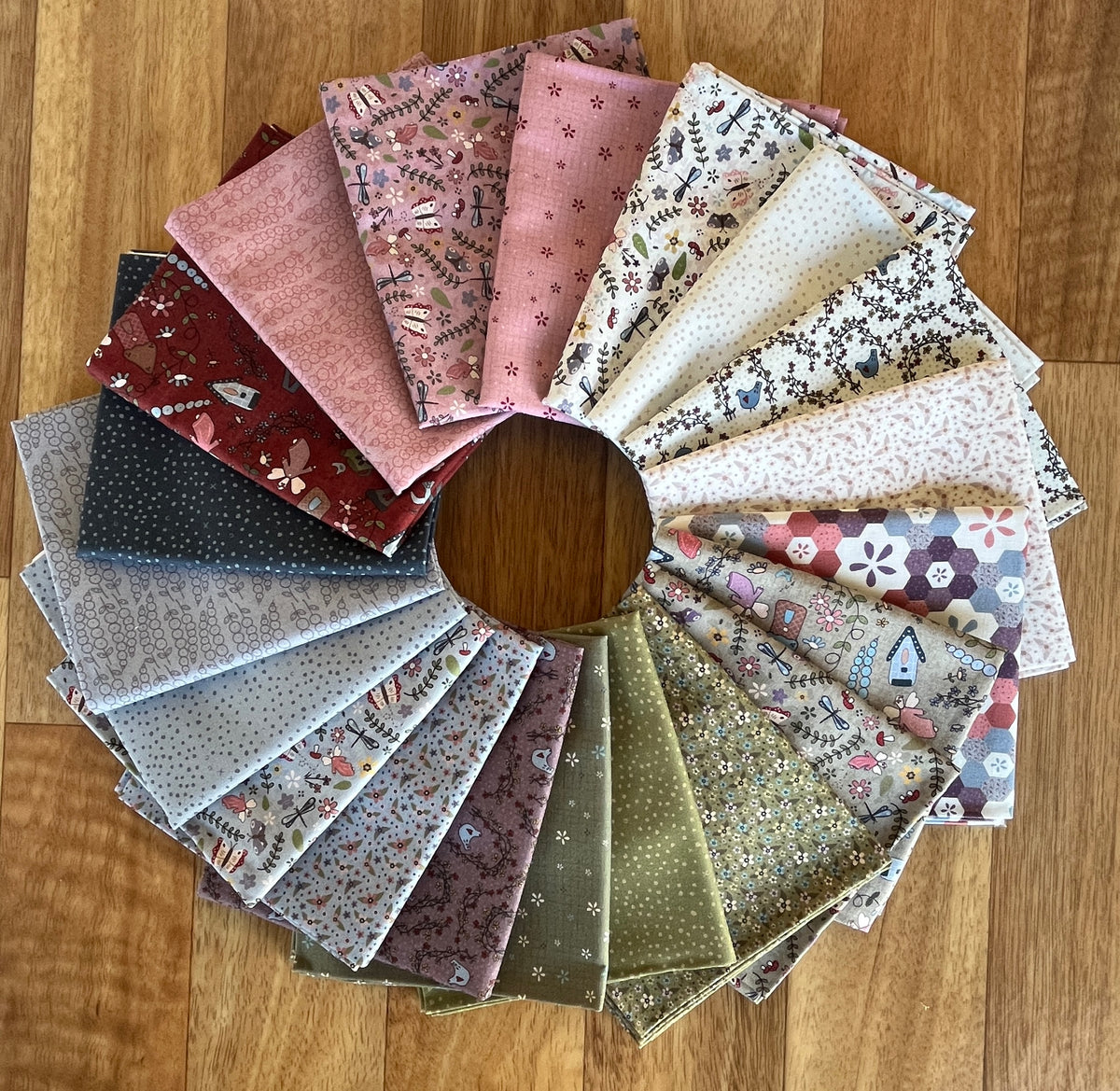 Fairy Garden Fat Quarter Bundle by Lynette Anderson for Nutex fabrics