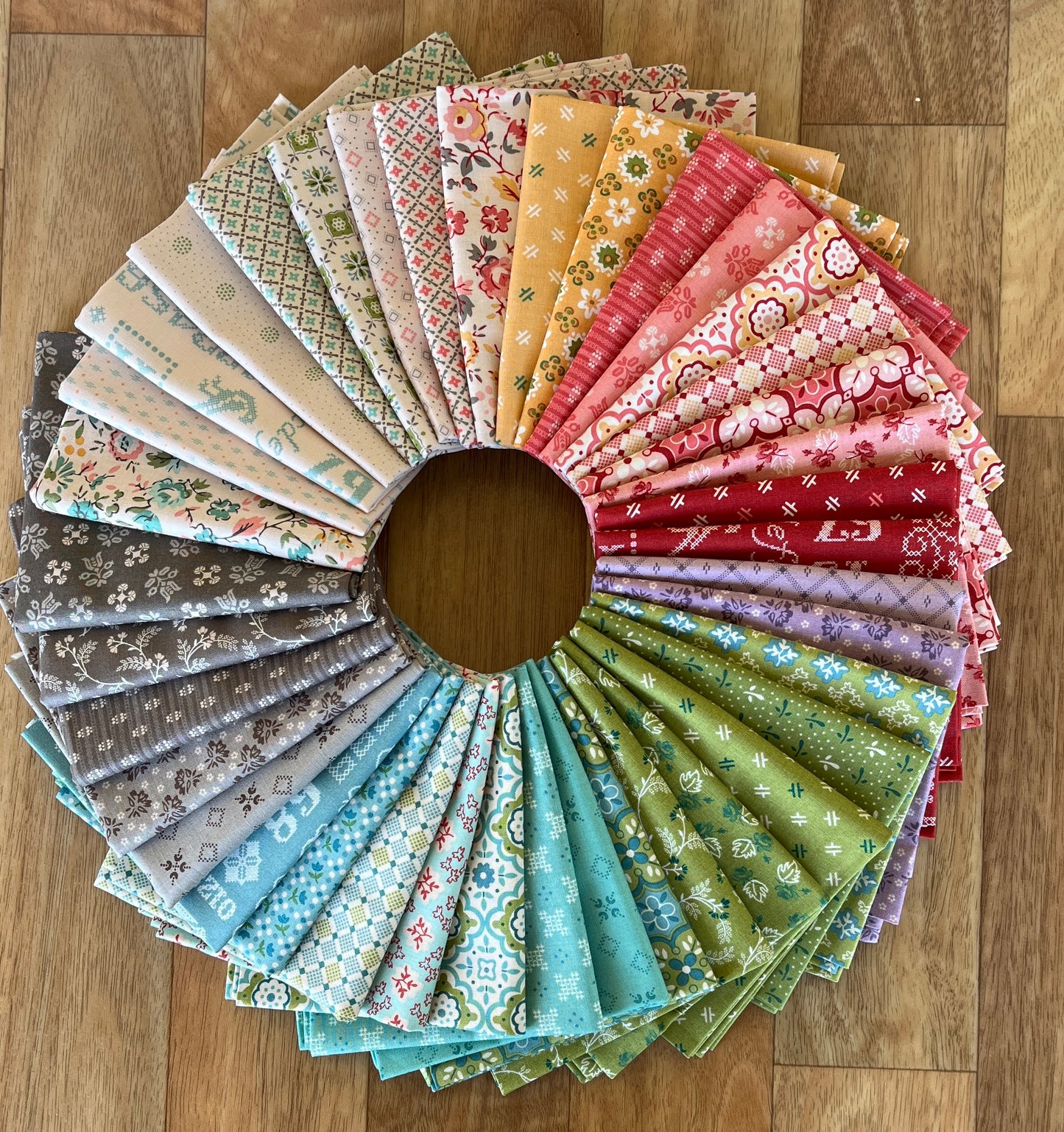 Piece & Plenty Fat Quarter Bundle by Lori Holt for Riley Blake Designs