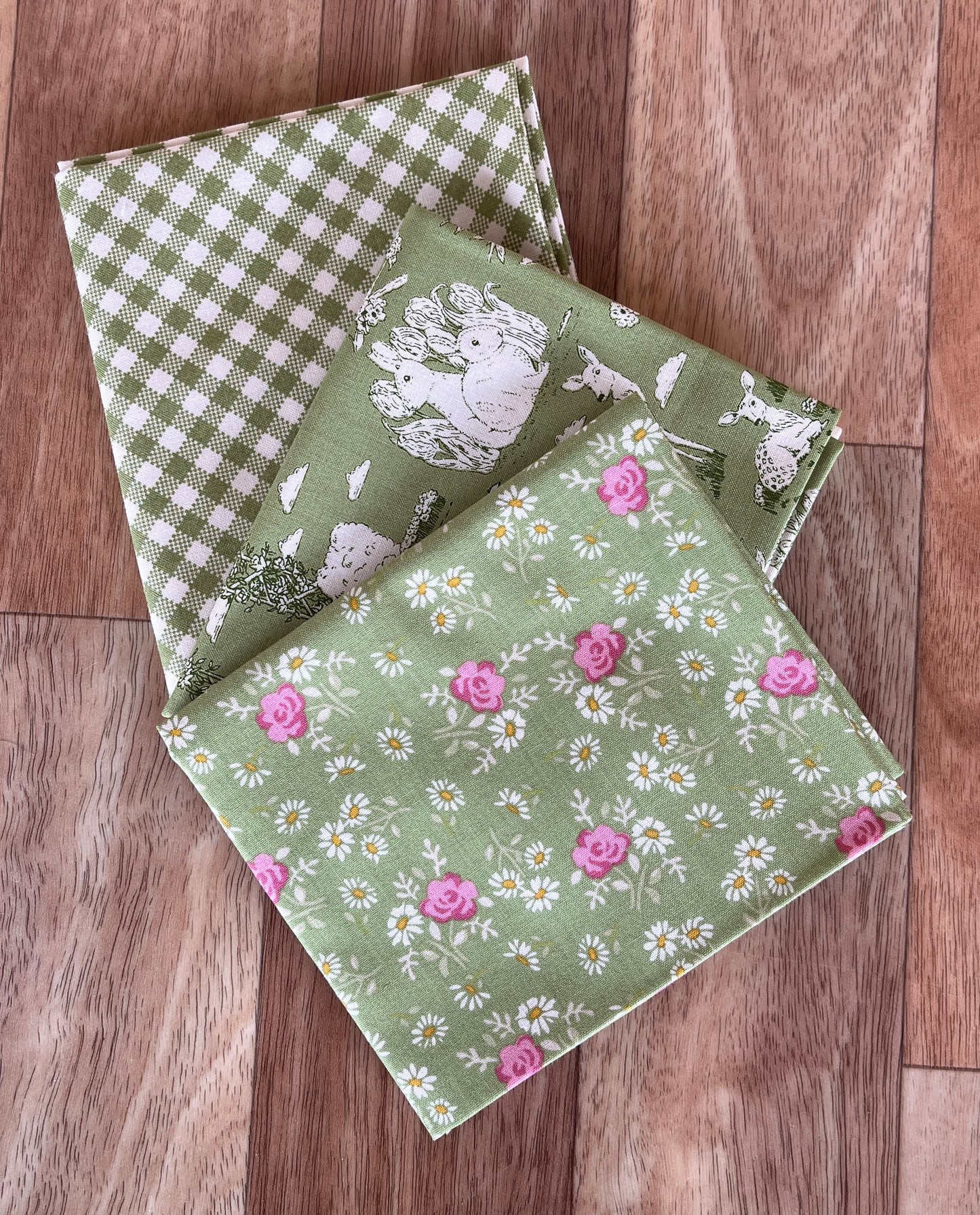 My Secret Garden Green Fat Quarter Bundle by Stacy Iest Hsu for Moda Fabrics