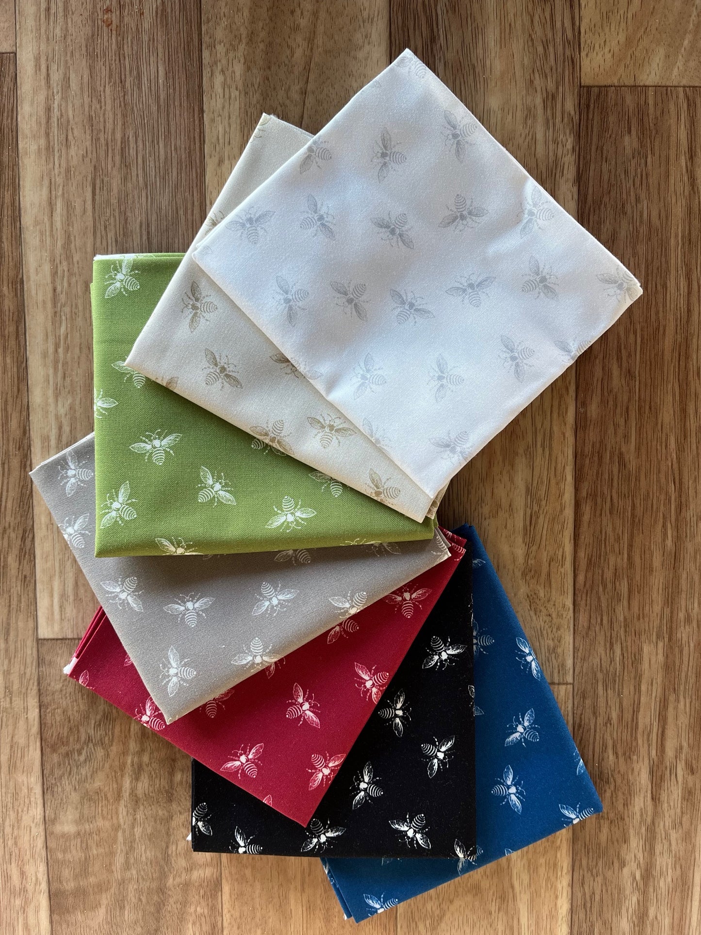 Petite Beehive Bees Fat Quarter Bundle by Renee Nanneman for Andover Fabrics