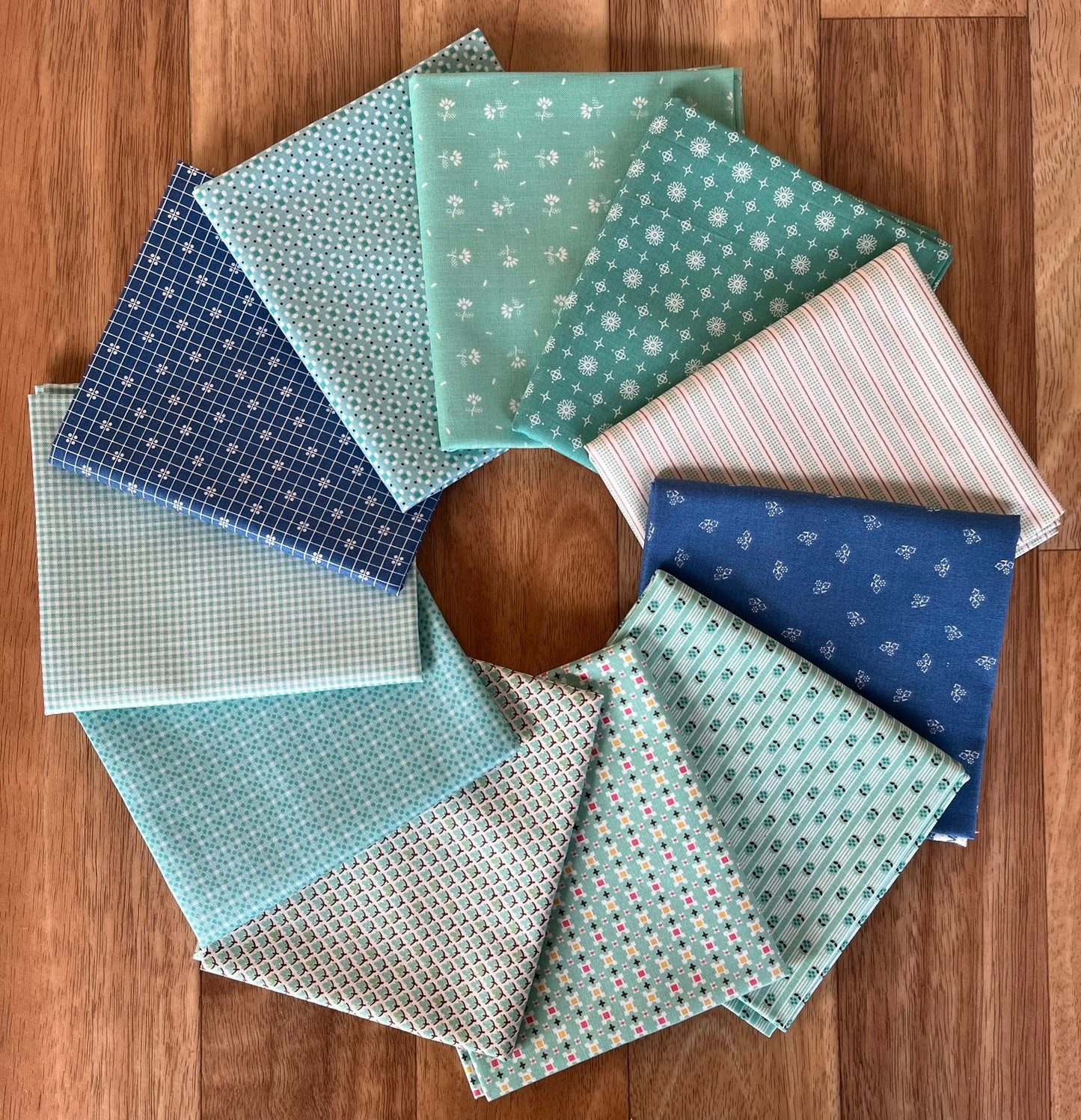 Prim Blues Fat Quarter Bundle by Lori Holt for Riley Blake Fabrics