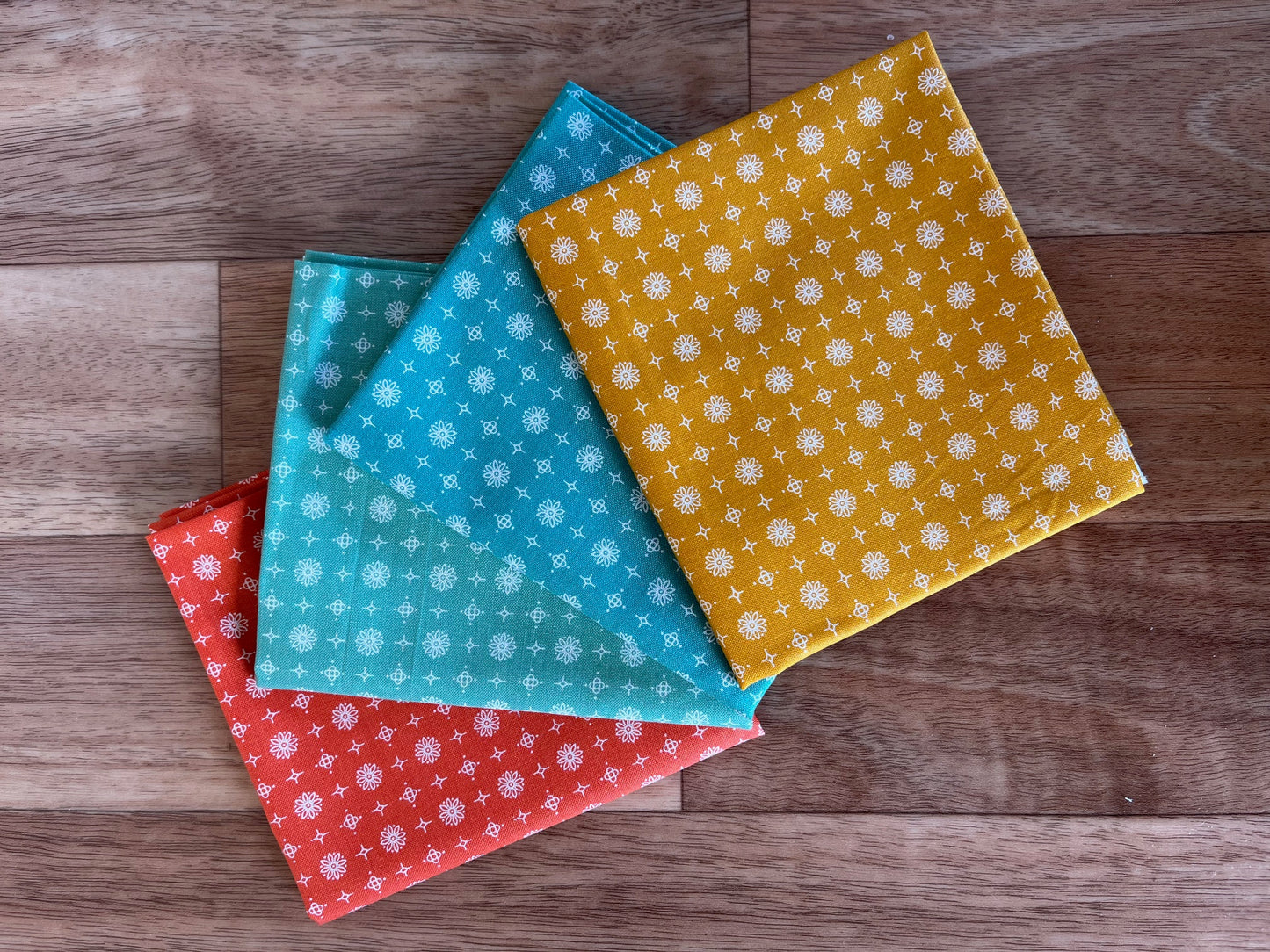 Prim Vintage Fat Quarter Bundle by Lori Holt for Riley Blake Fabrics