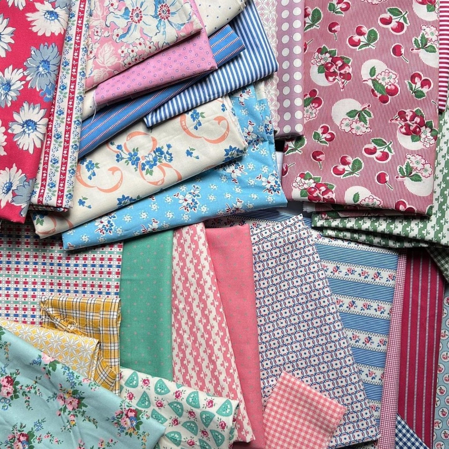 Ruby's Coverlet Fat Quarter Bundle by Kim Hurley of L'uccello for Devonstone