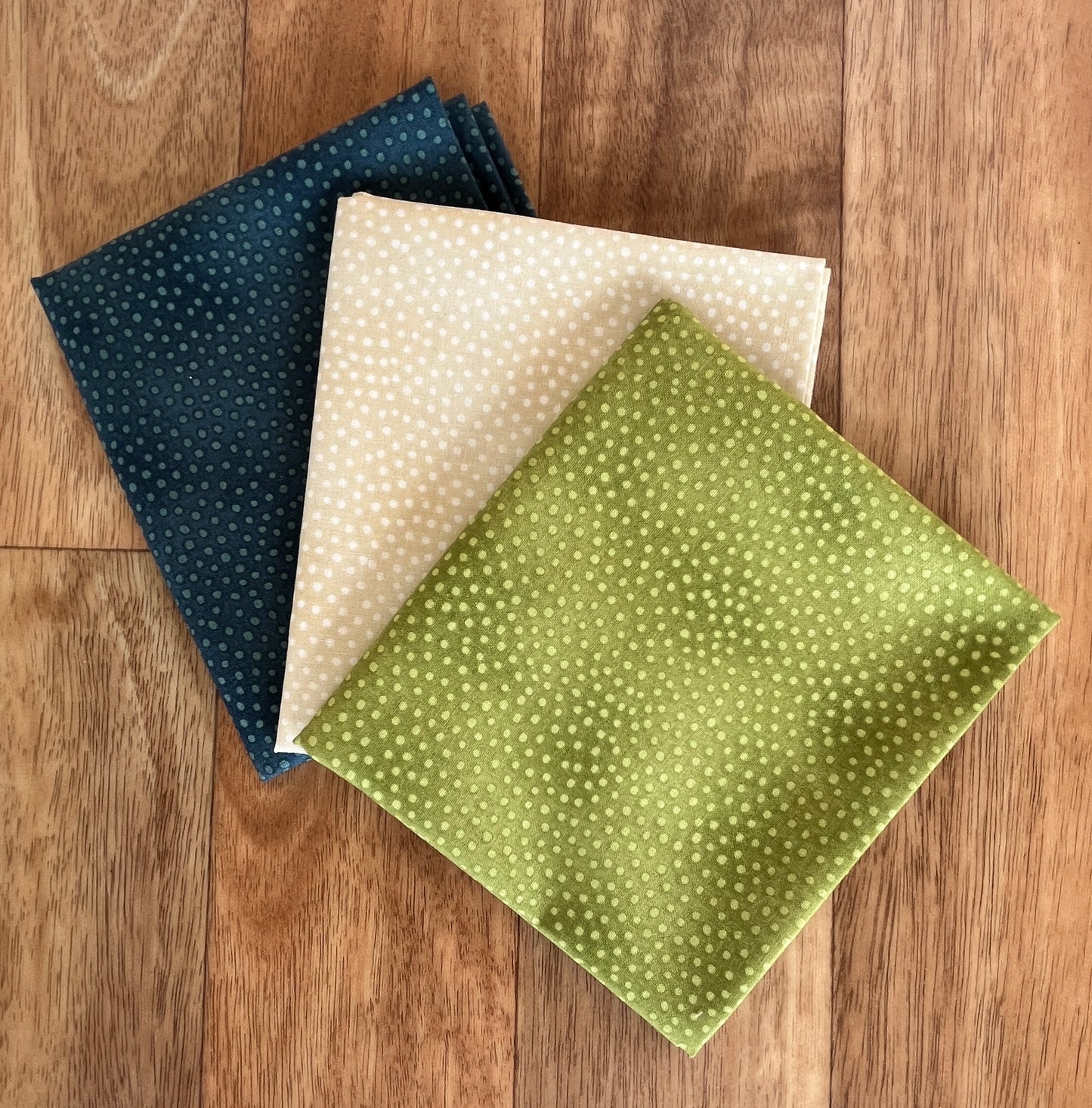Star Of Wonder - Star of Light Dots Fat Quarter Bundle by Nancy Halvorsen for Benartex Fabrics