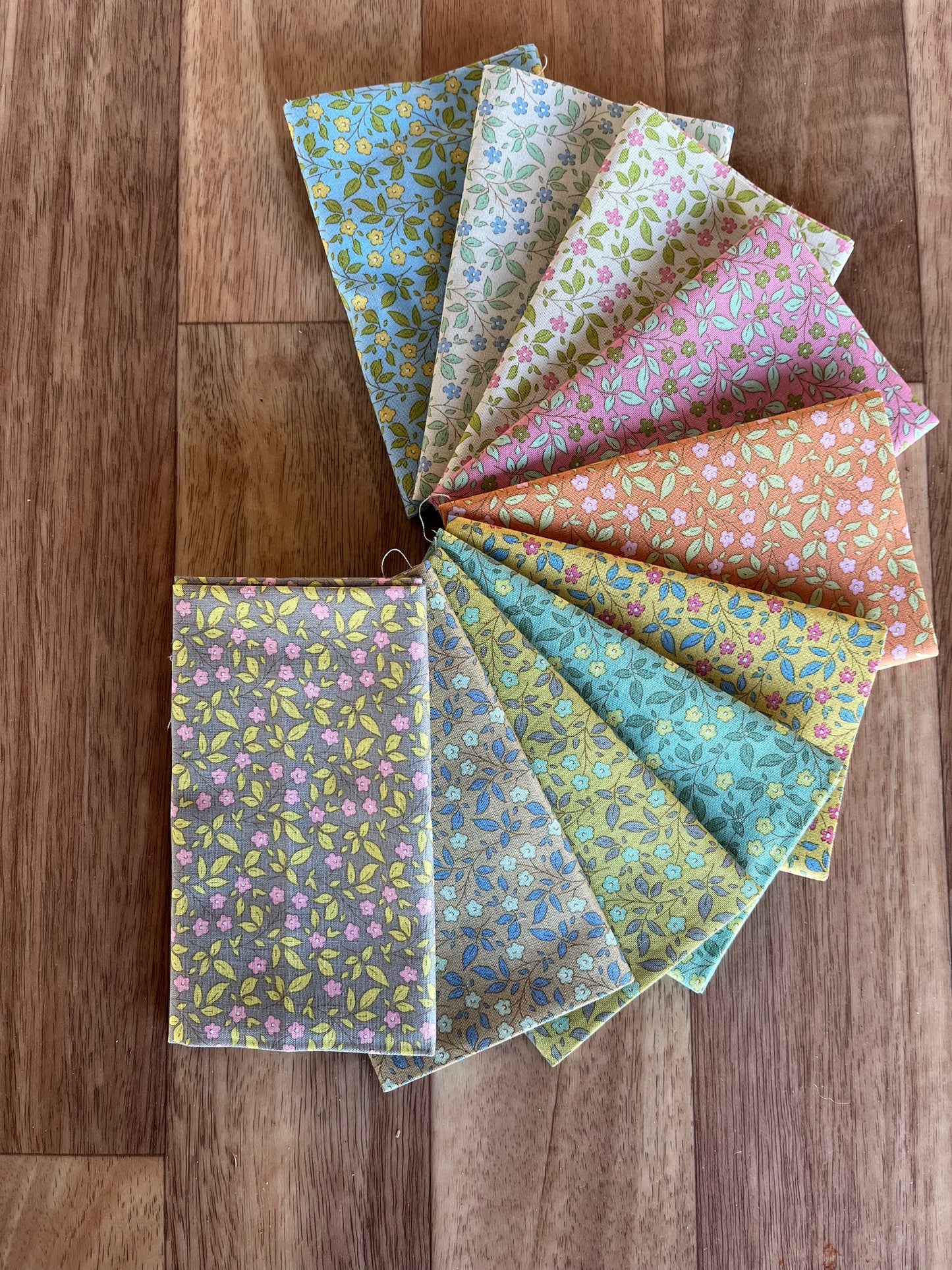 Sunday Brunch Tipsy Fat Eighth Bundle by Tilda