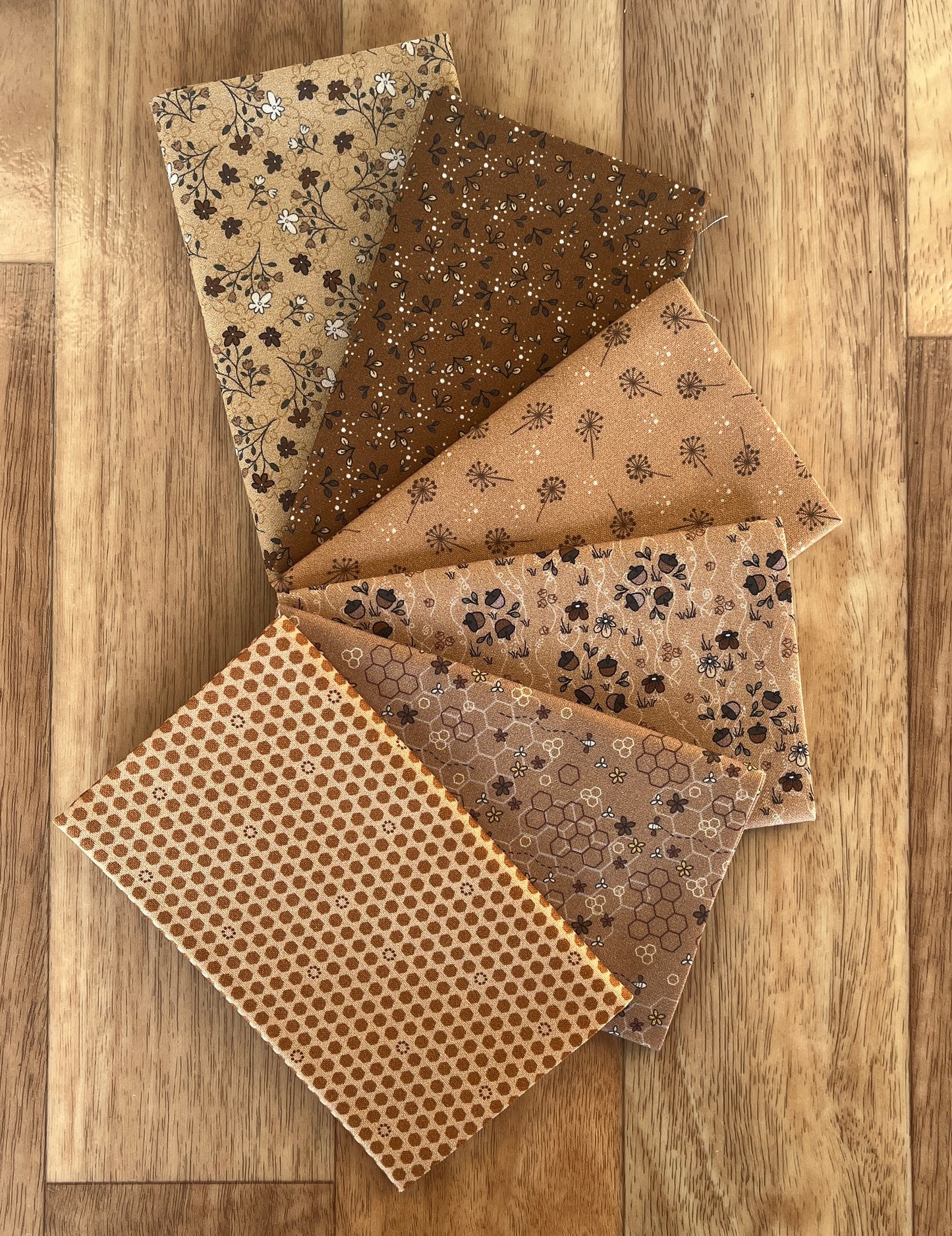 The Sweetest Embrace Browns Fat Eighth Bundle by Linette Jakobsen for Stoff Fabrics