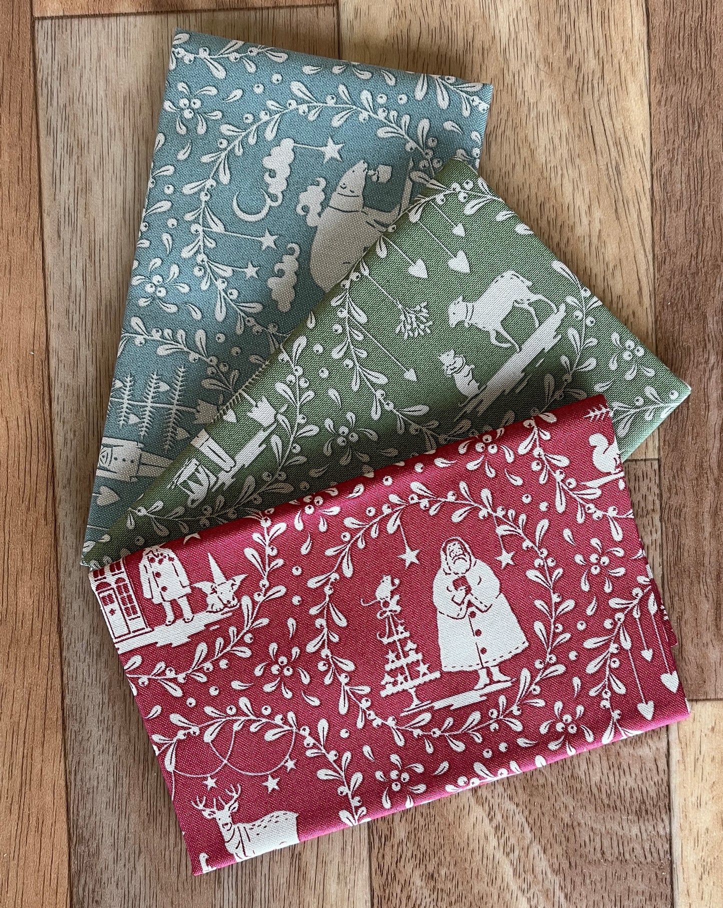 Tilda Merry Little Christmas Paperscenes Fat Eighth Bundle