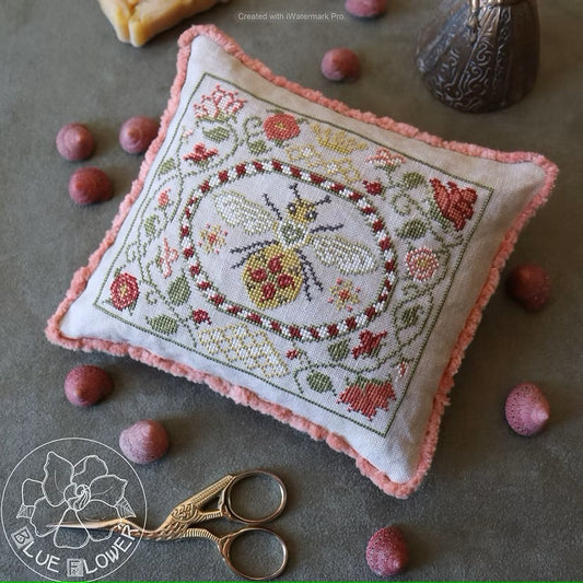 Tudor Bee Cross Stitch Pattern by The Blue Flower