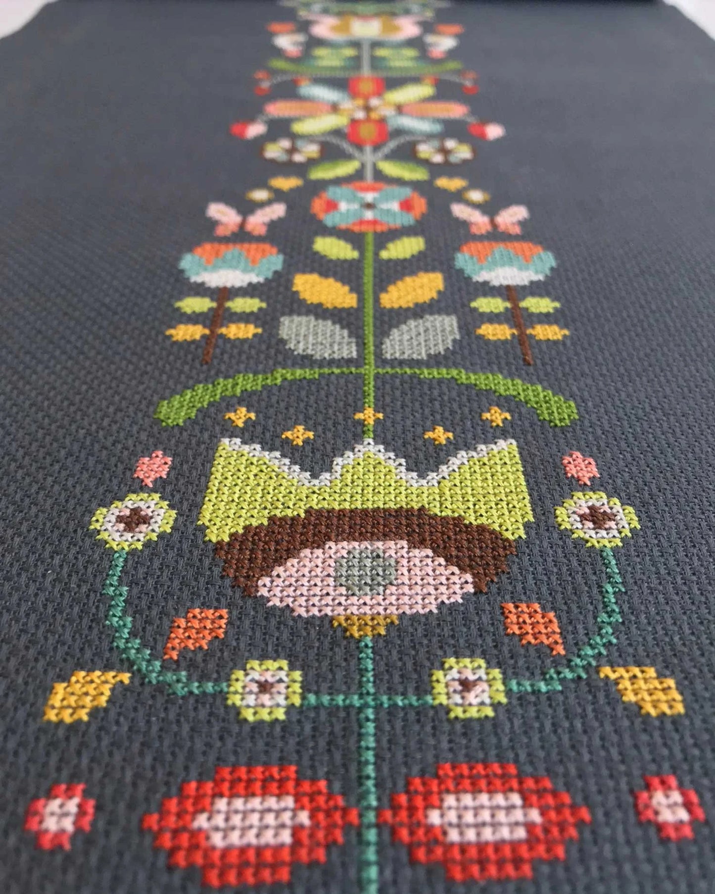 Folk Flowers Cross Stitch Pattern by Satsuma Street