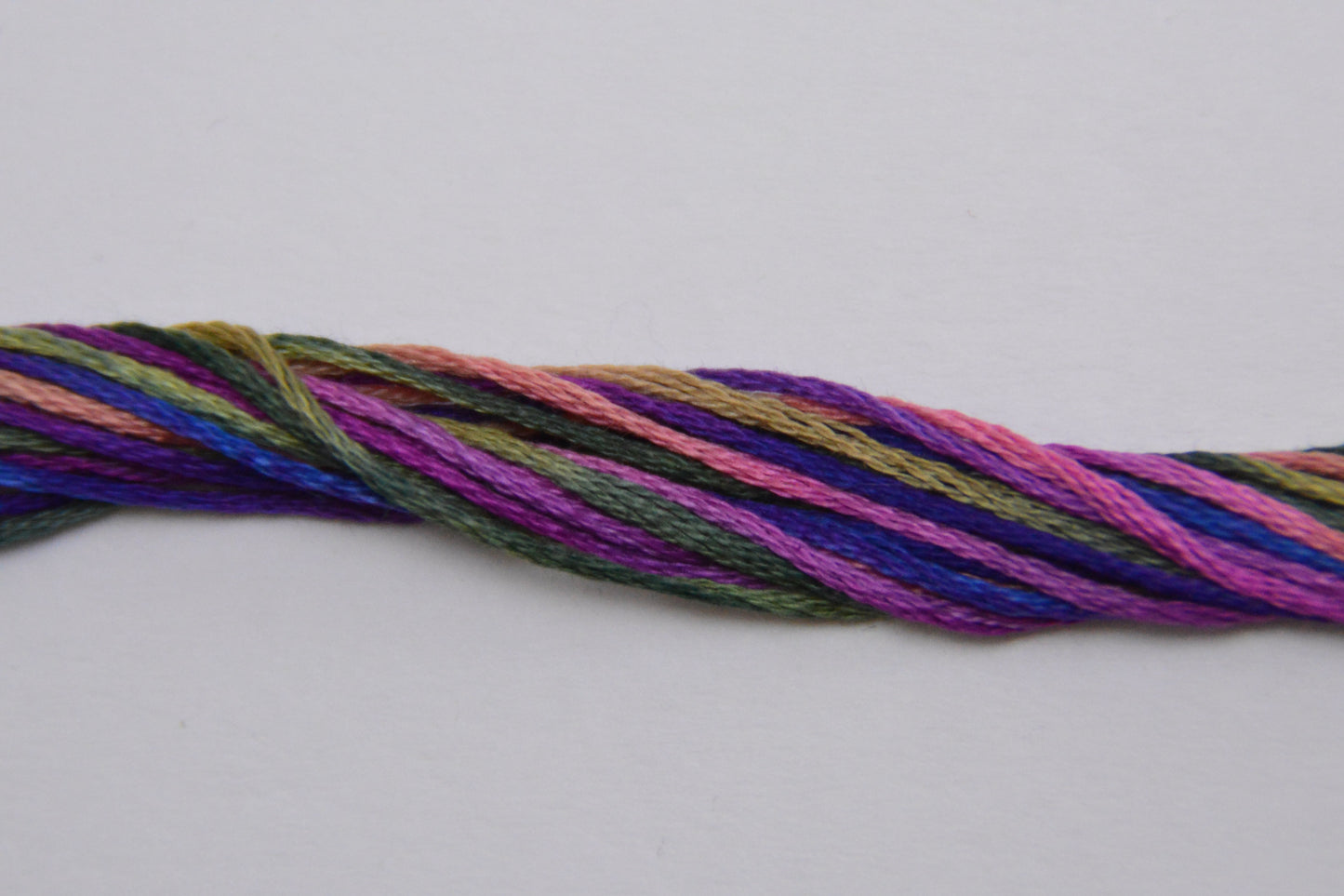 Bethlehem 4139 Weeks Dye Works 6-Strand Hand-Dyed Embroidery Floss