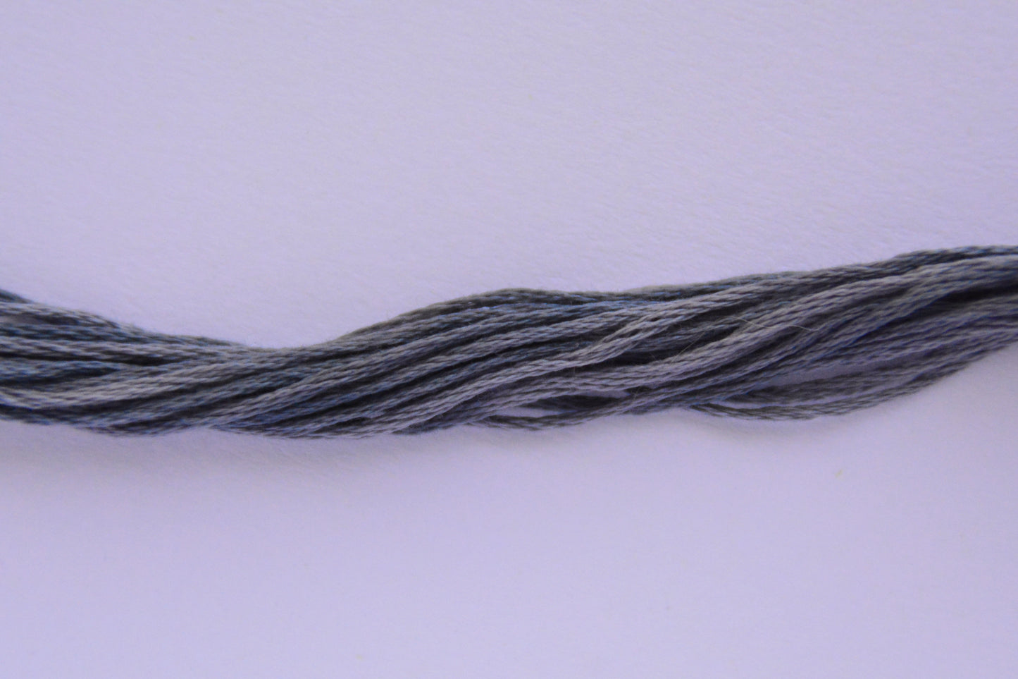 Shepards’s Blue 2108a Weeks Dye Works 6-Strand Hand-Dyed Embroidery Floss