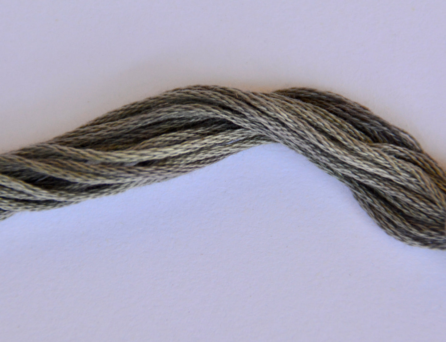 Baking Tin Classic Colorworks 6-Strand Hand-Dyed Embroidery Floss