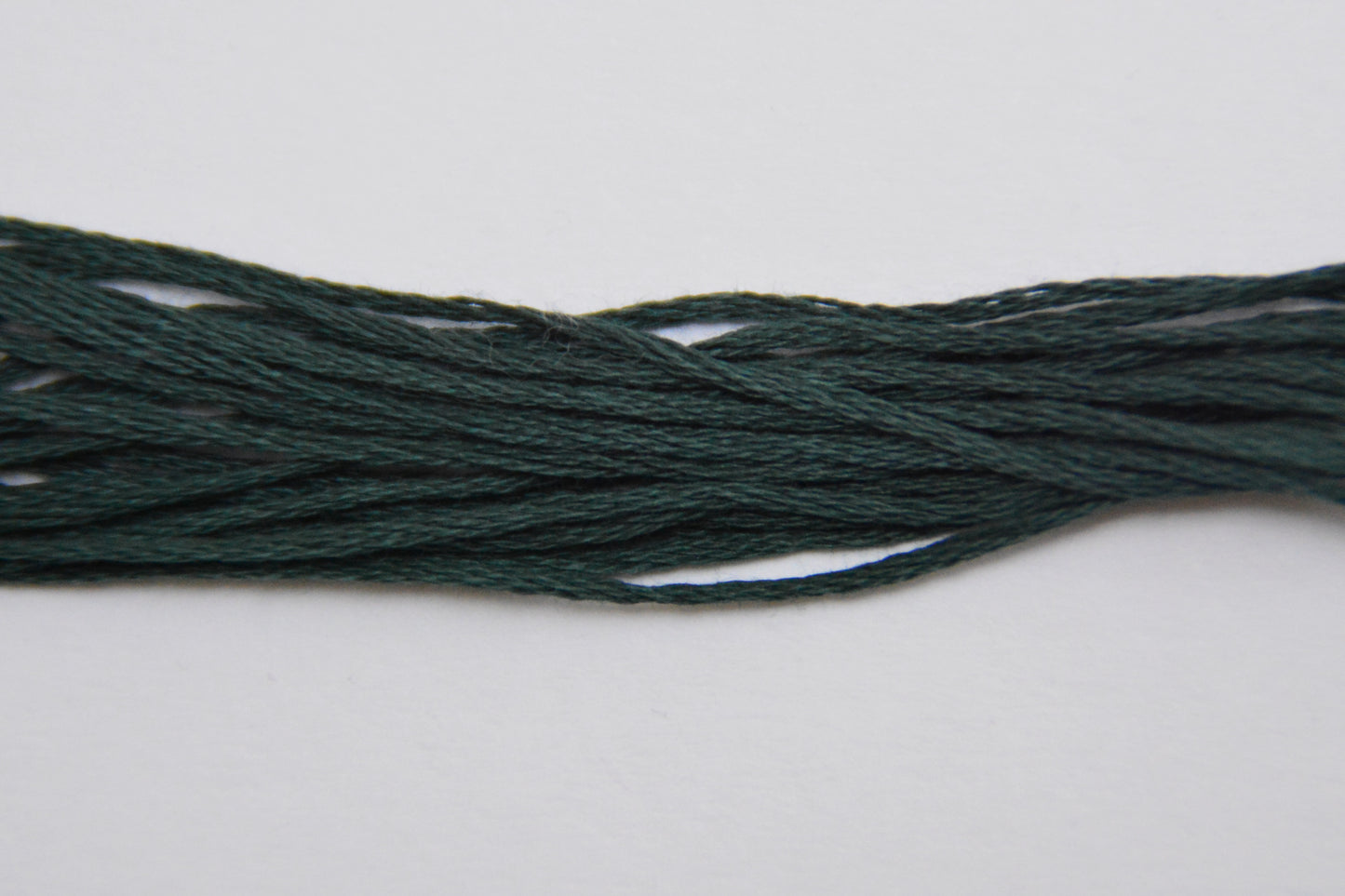 Chesapeake 3950 Weeks Dye Works 6-Strand Hand-Dyed Embroidery Floss