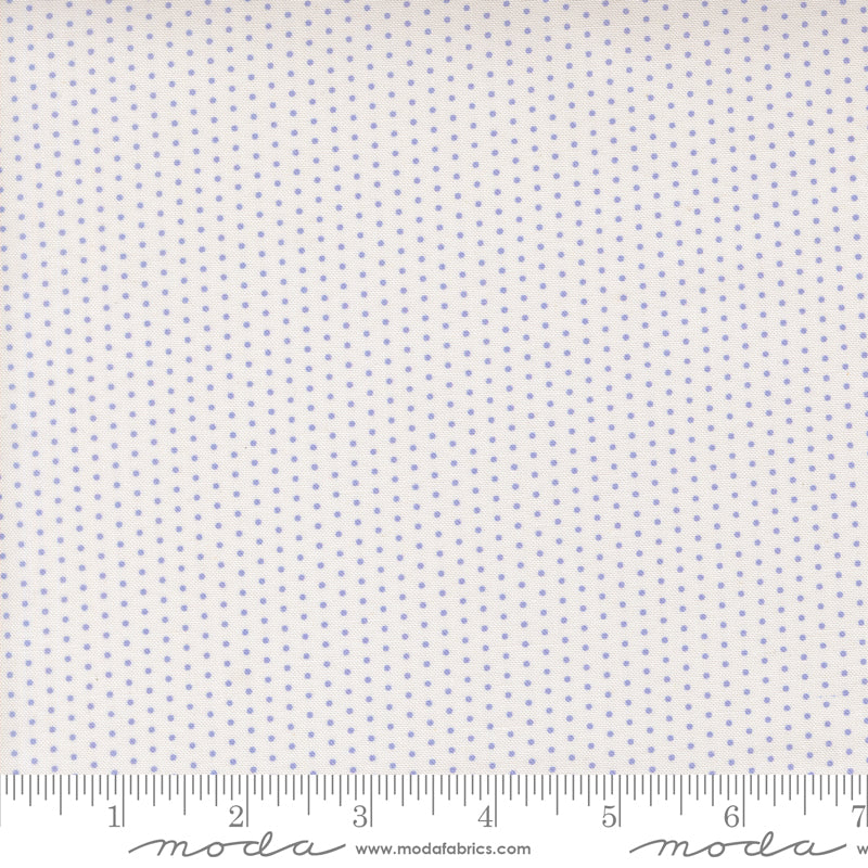 Gathered Bonbons Snowgoose Dot M1830011 by Jen Kingwell for Moda Fabrics (sold in 25cm increments)