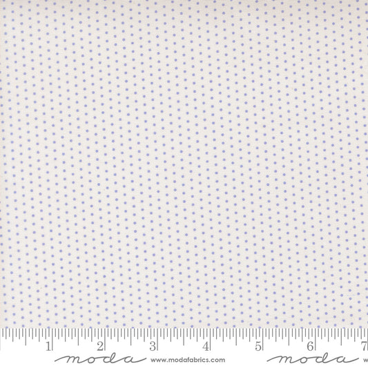 Gathered Bonbons Snowgoose Dot M1830011 by Jen Kingwell for Moda Fabrics (sold in 25cm increments)