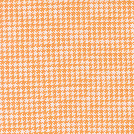 Delightfully Yours Houndstooth Apricot M3770213 by Sherri and Chelsi for Moda Fabrics (sold in 25cm increments)