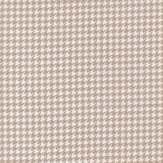 Delightfully Yours Houndstooth Stone M3770220 by Sherri and Chelsi for Moda Fabrics (sold in 25cm increments)