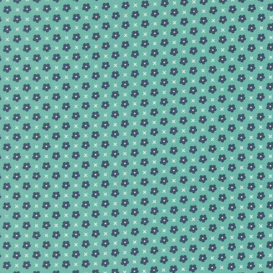 Delightfully Yours Blooms M3770318 Poolside by Sherri and Chelsi for Moda Fabrics (sold in 25cm increments)