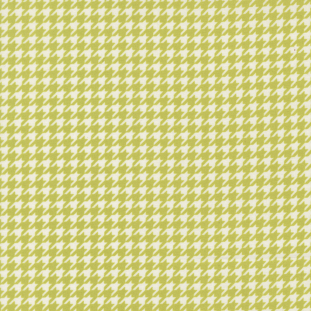Poinsettia & Pear Houndstooth Pistachio M3771812 by Sherri & Chelsi for Moda fabrics (sold in 25cm increments)