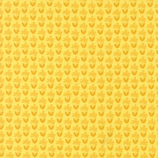 Scenery Meadow Sunshine M5127112 by Elizabeth Hartman for Moda Fabrics (sold in 25cm increments)
