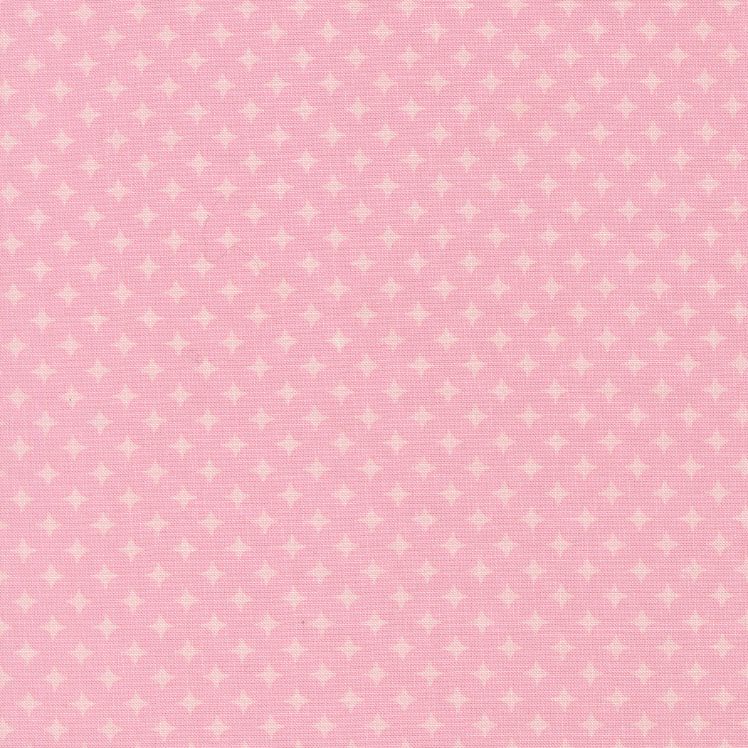 Scenery Diamonds Blush M5127520 by Elizabeth Hartman for Moda Fabrics (sold in 25cm increments)