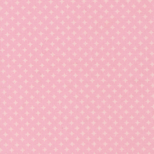 Scenery Diamonds Blush M5127520 by Elizabeth Hartman for Moda Fabrics (sold in 25cm increments)