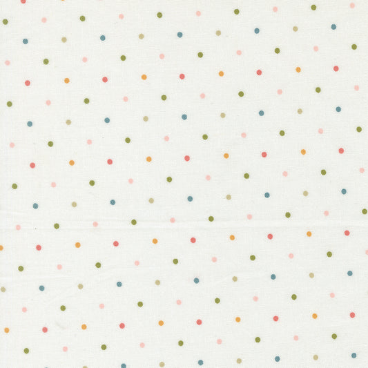 Wild Honey Magic Dot Daisy M523051 by Lella Boutique for Moda Fabrics (sold in 25cm increments)