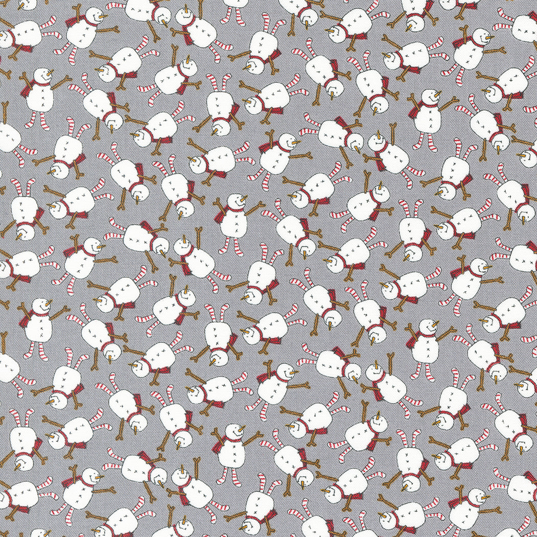 Blizzard Fog Snowmen M5562216 by Sweetwater for Moda fabrics (sold in 25cm increments)