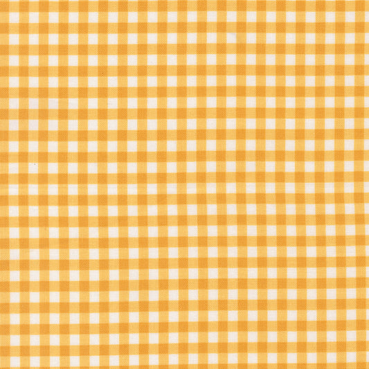 Lucky Gingham Sun M5570714 by Sweetwater for Moda Fabrics (sold in 25cm increments)