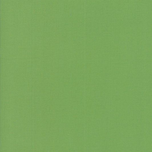 Bella Solids Grass 9900101 Meterage by Moda Fabrics (sold in 25cm increments)