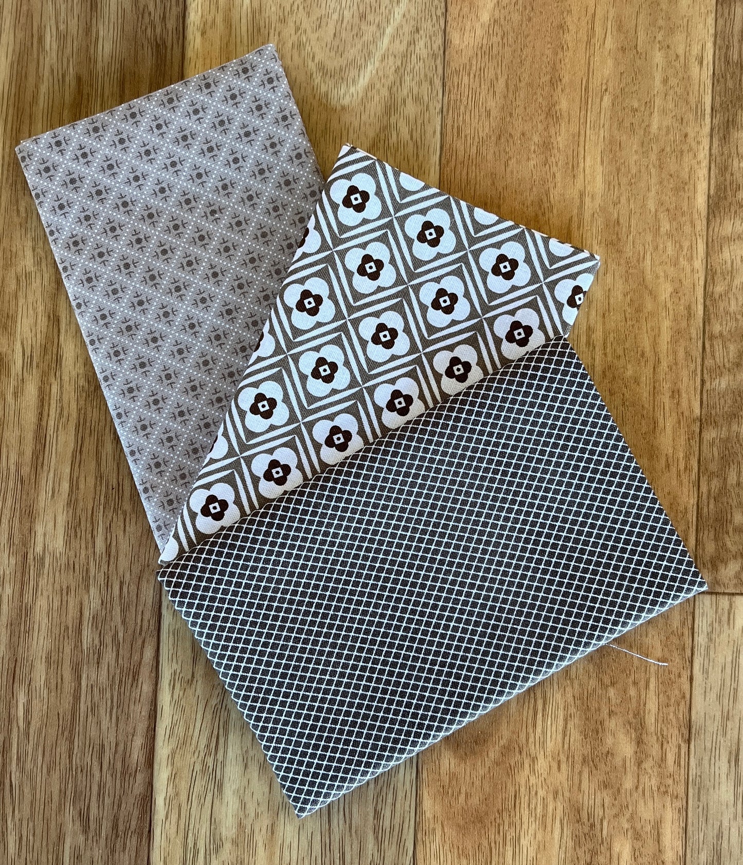 Bee Plaids Pebble Fat Eighth Bundle Lori Holt for Riley Blake Designs
