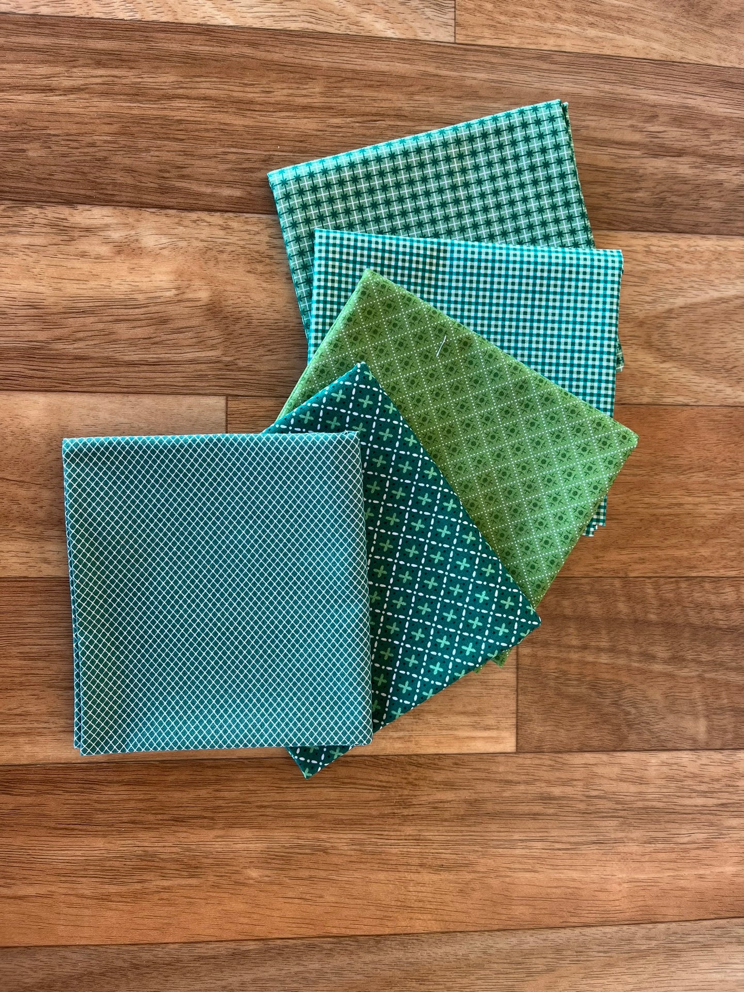 Bee Plaids - Greens Fat Quarter Bundle by Lori Holt for Riley Blake