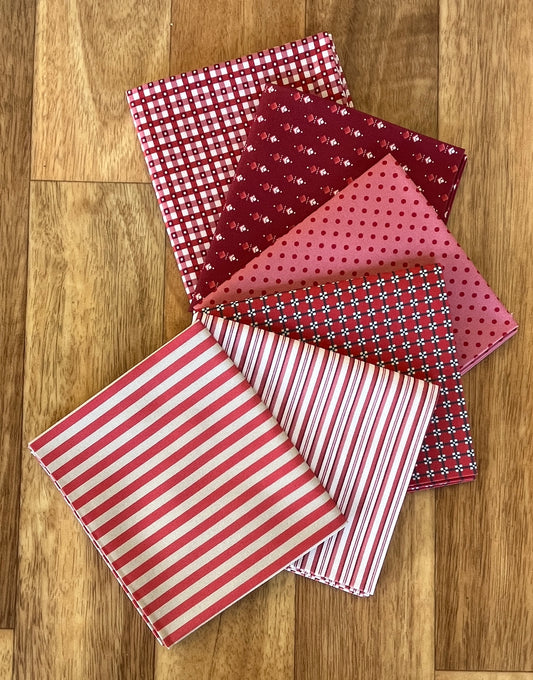 Comptoir De Toile 4 Reds Fat Quarter Bundle L'uccello for Devonstone Fabrics