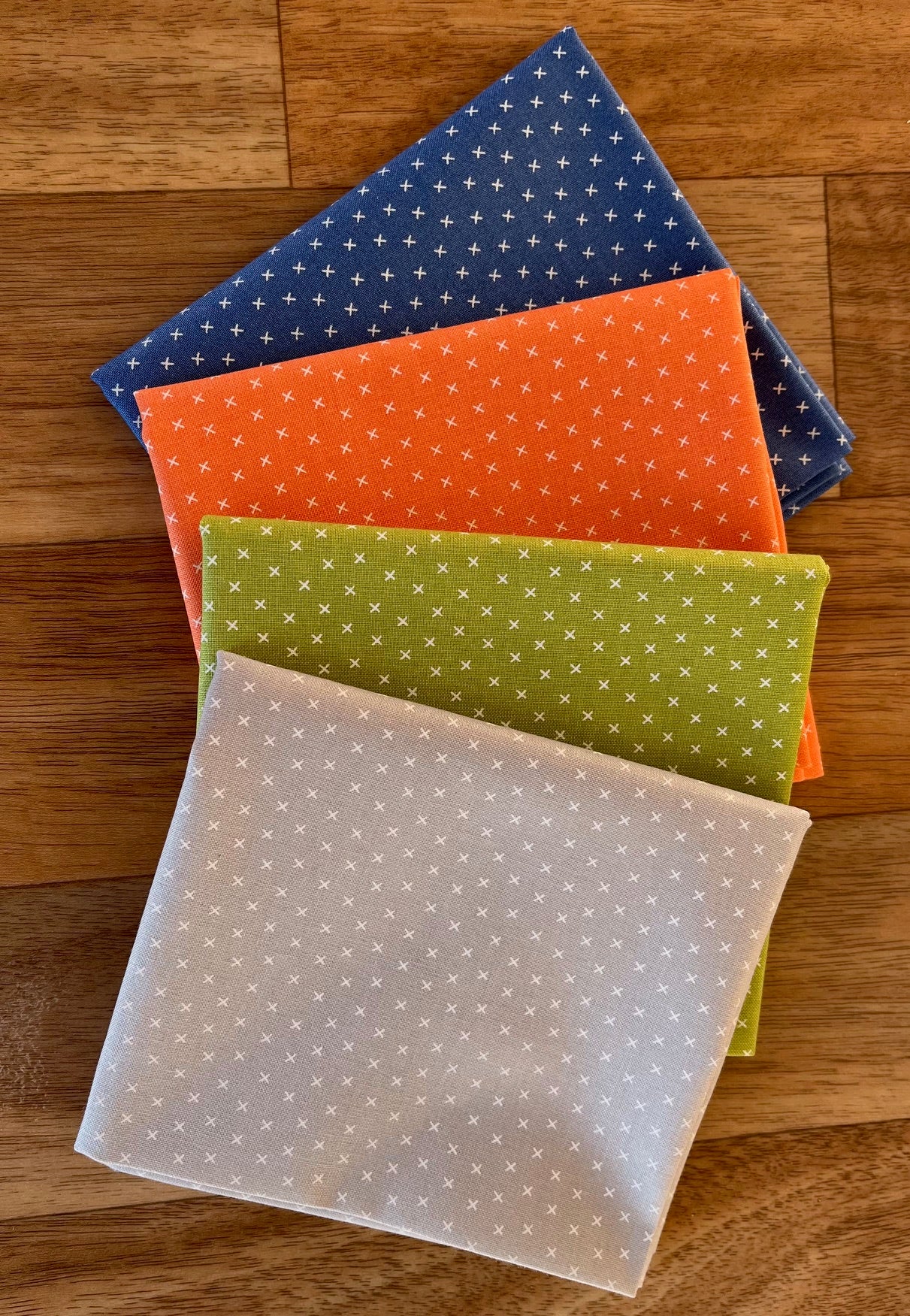 Coriander Colors X's Fat Quarter Bundle by Coriander Quilts for Moda f ...