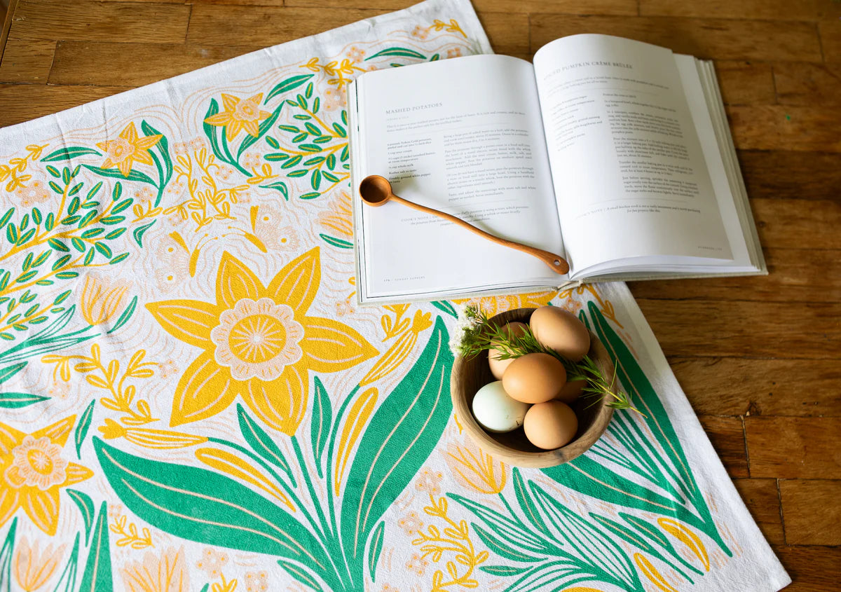 Gingiber Daffodil Tea Towel