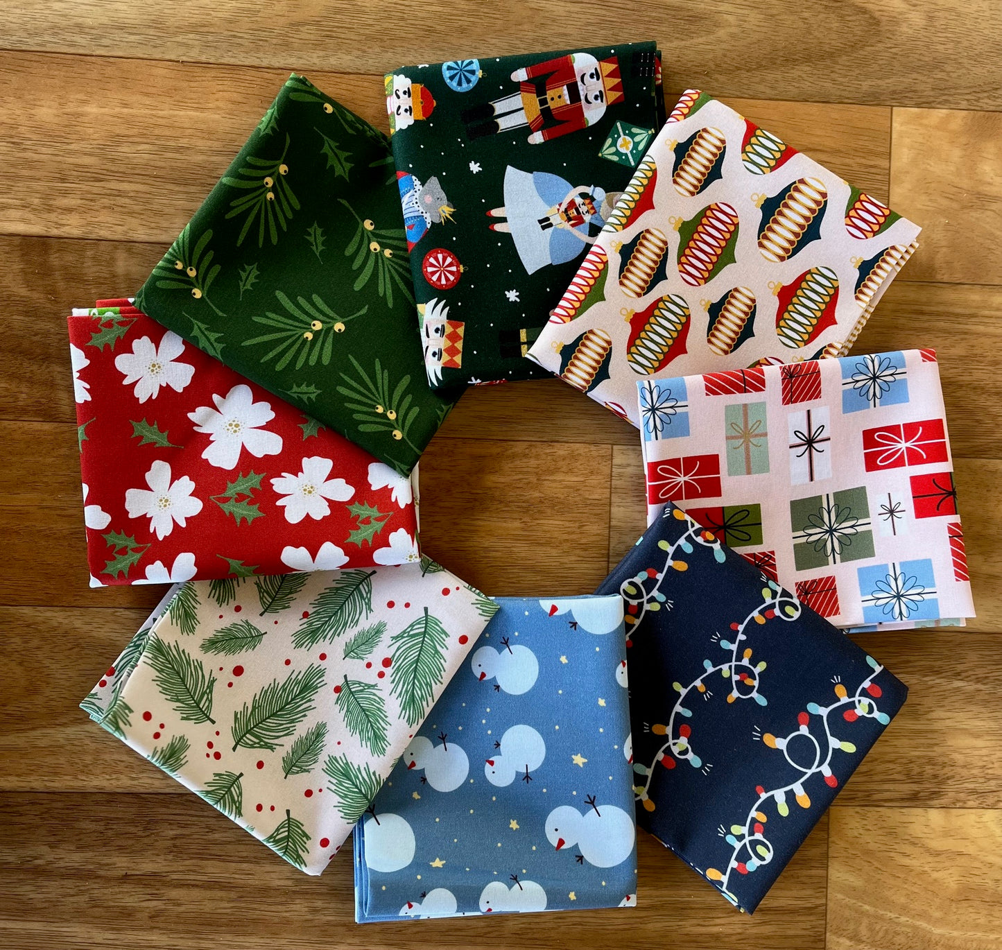 Dear Santa Fat Quarter Bundle by Devonstone