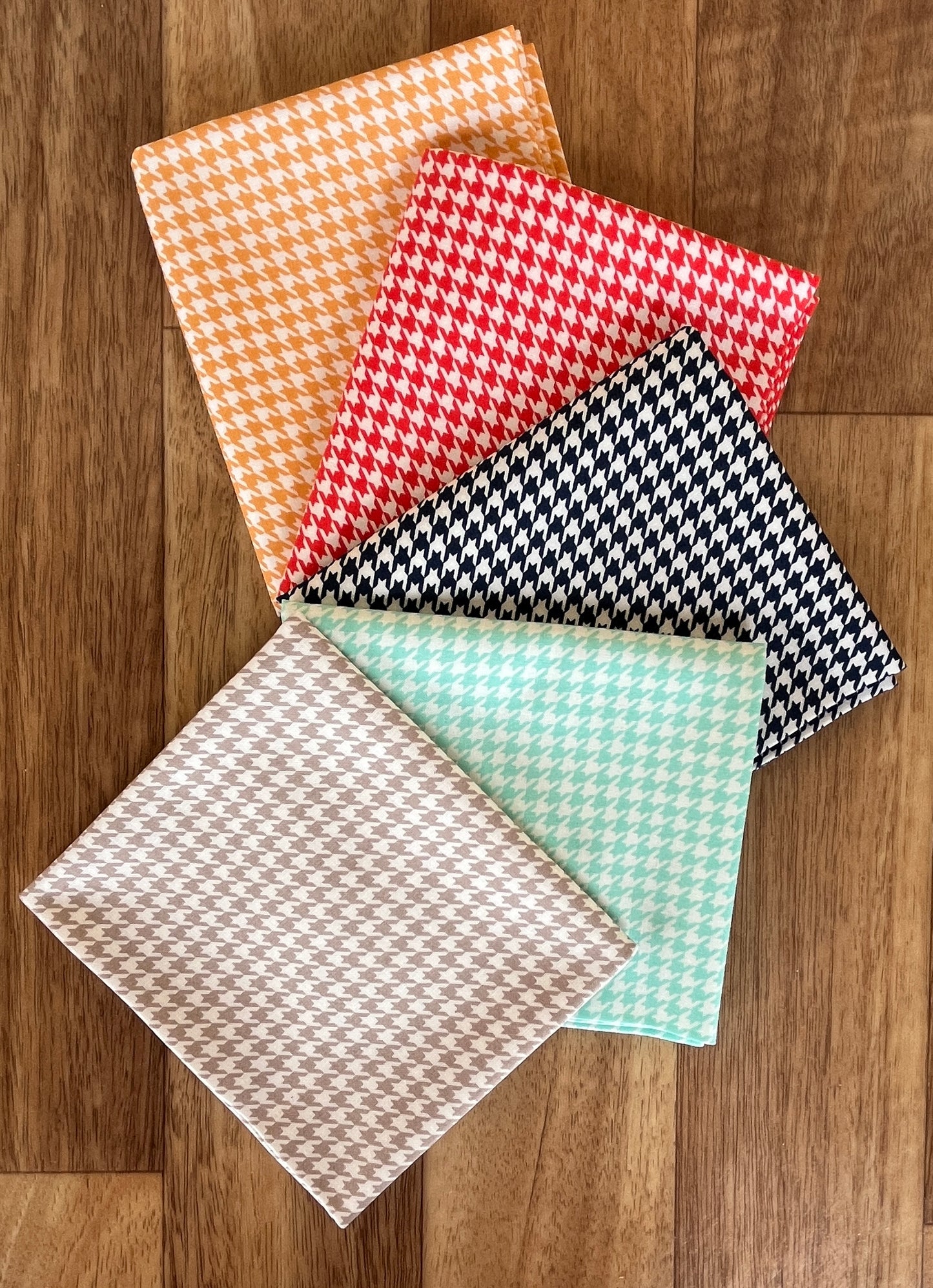 Delightfully Yours Houndstooth Fat Quarter Bundle by Sherri and Chelsi for Moda Fabrics