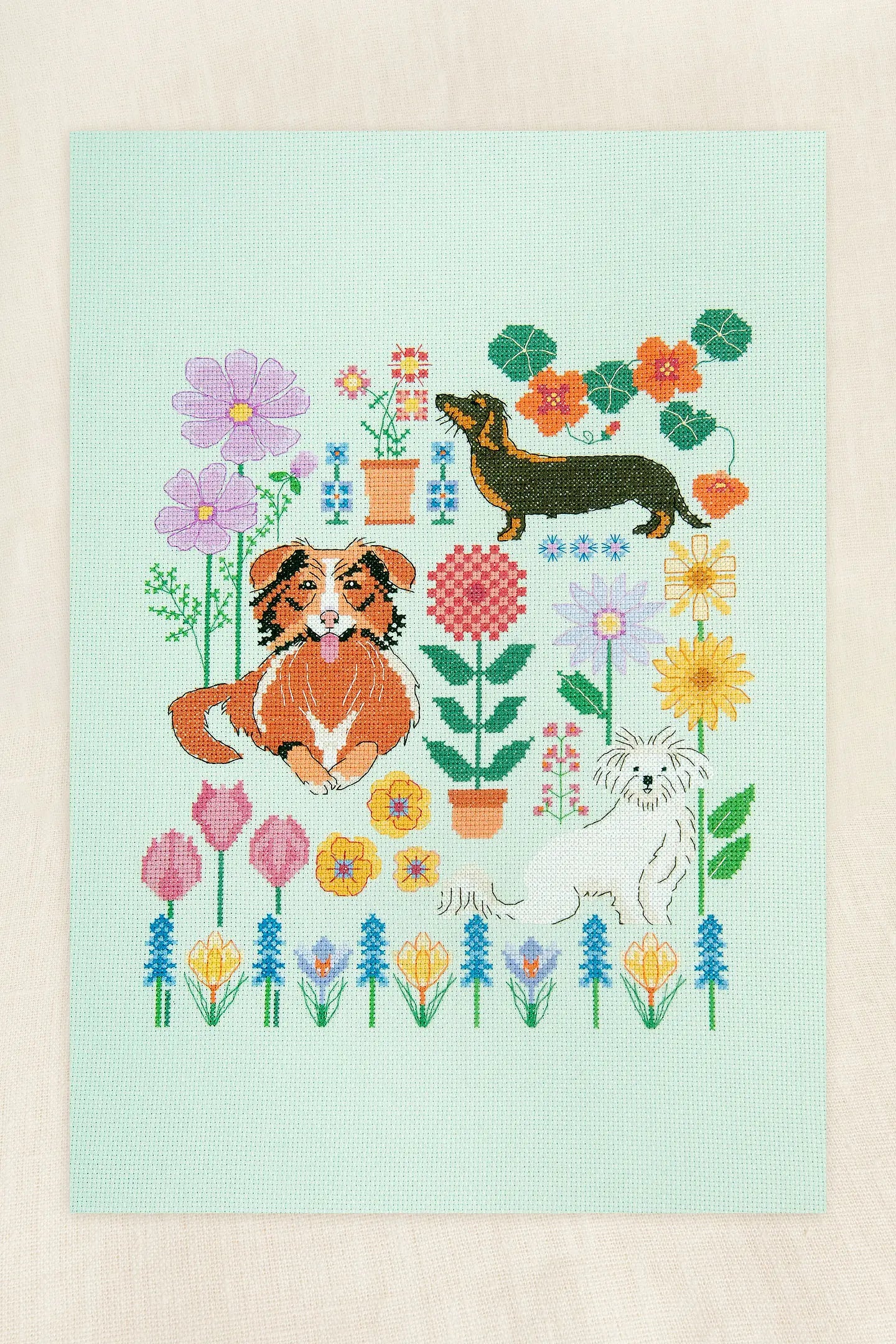 DMC DOGS IN THE GARDEN CROSS STITCH KIT