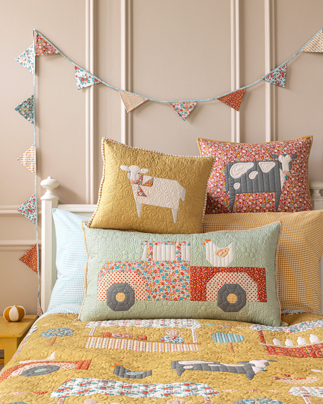 Tilda Farmers Market Truck Honey Pillow Kit using Village Life Collection