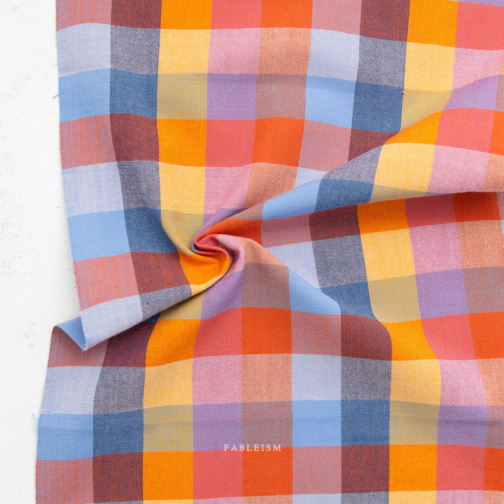 Fine and Dandy 03-1HC Cornucopia by Fableism (sold in 25cm increments)