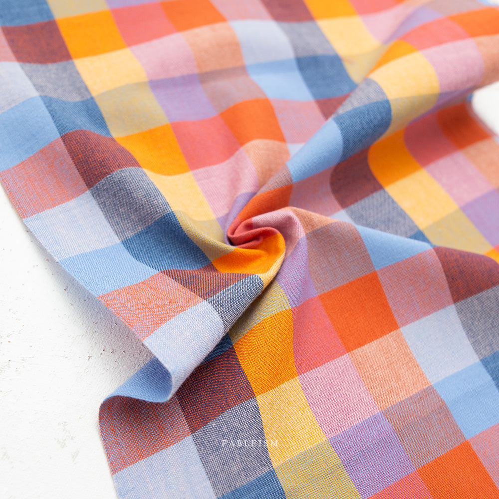 Fine and Dandy 03-1HC Cornucopia by Fableism (sold in 25cm increments)